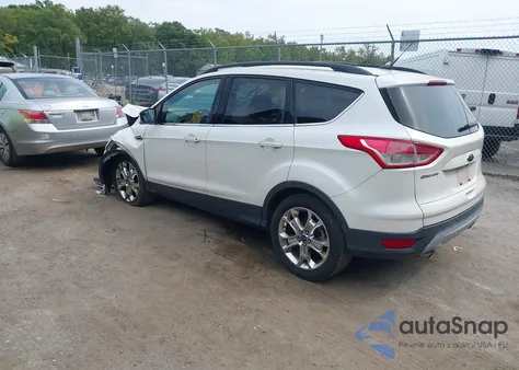 2016 Ford Escape Se z USA, uszkodzony, nr VIN 1FMCU9G9XGUB79950